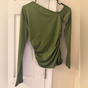 PrettyLittleThing top, size 4